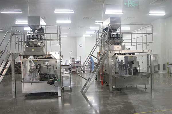 全自动定量称重鲜湿土豆粉给袋式污视频成人